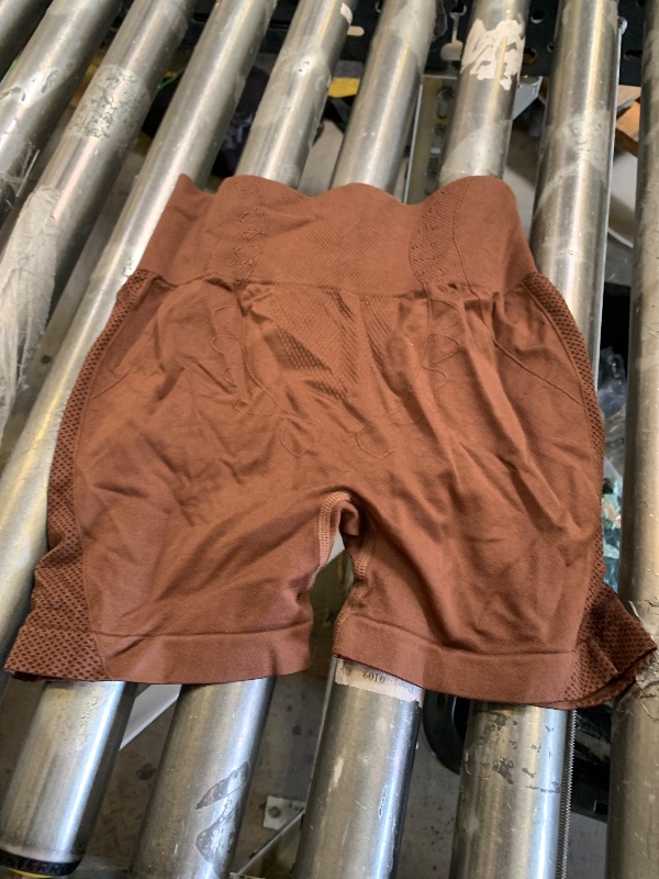 Photo 1 of SIZE MEDIUM COMPRESSION BOTTOMS