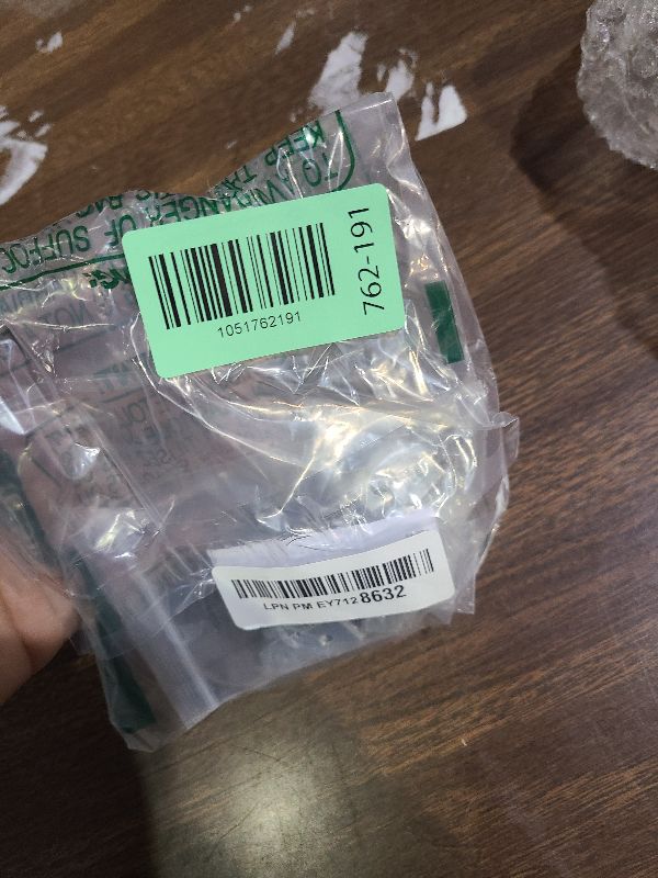 Photo 1 of 1" Canvas Offset Clips Extra Heavy Duty with Screws 20 Pack