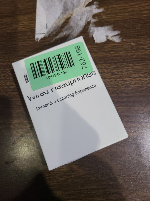 Photo 1 of 2 Packs USB C Headphones for iPhone 17/16/15 Pro Max Plus Type C Earphones with Microphone & Remote Noise Cancelling Earbuds for iPhone 17/16/15 Pro, iPad, Galaxy S23/S22/S21/S20/Ultra Note 10/20