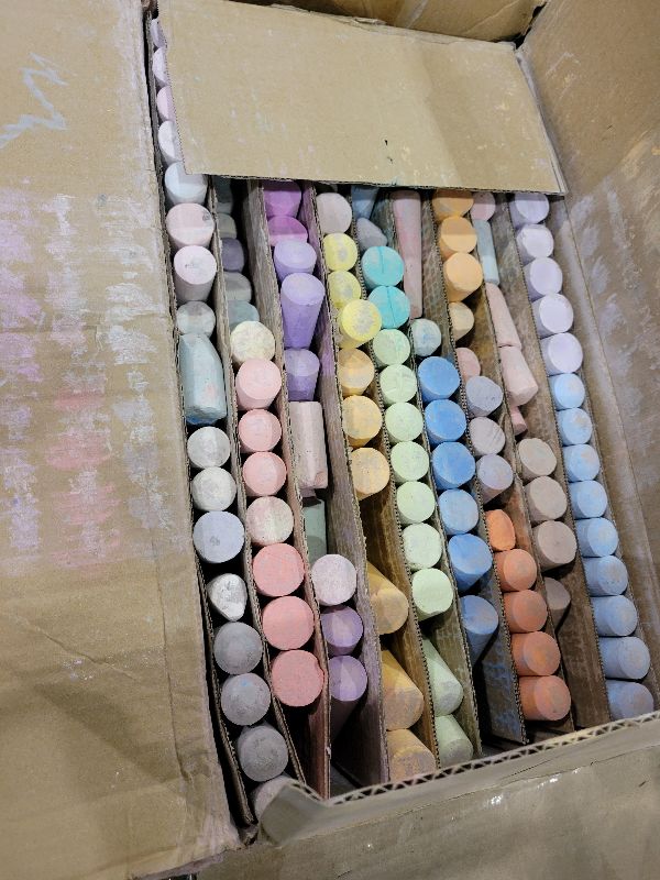 Photo 1 of 162 Pack 18 Colors Washable Sidewalk Chalk Set, Non-Toxic Jumbo Chalk for Outdoor Art Play, Paint on Playground, School Classroom Chalkboard, Office Blackboard, Outside Toys Gift For Kid and Adult