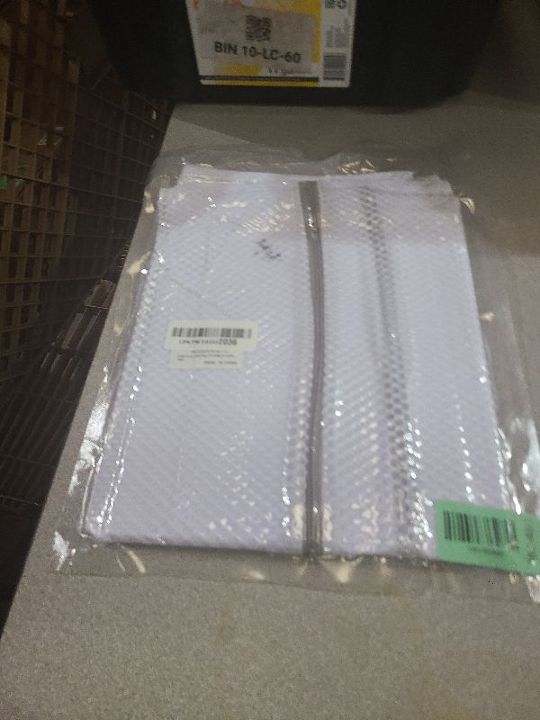 Photo 1 of 2 XX-Large Honeycomb Mesh Laundry Bag Delicates Durable for Washing Machine,24 x 24 Inches lingerie bags for Laundry, Travel Storage Organize Bag for Cotton Clothes,Sheet,Sweater, Shoes