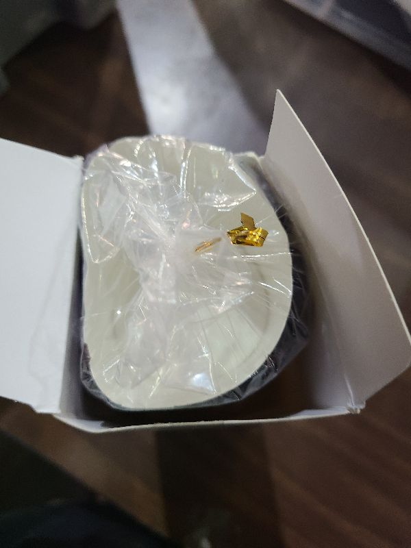 Photo 1 of 200pcs Tulip Cupcake Liners, Premium Muffin Liners Holders for Baking Cups, Greaseproof Cupcake Wrappers in Standard Size, Classic Parchment Paper Cupcakes Liner for Party, Christmas by JIRNGLA