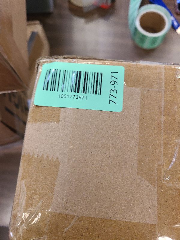 Photo 1 of 18pcs Christmas Tree Gate, 15.7 Inches Tall Christmas Tree Picket Fence for Dogs, Round Toddler Baby Proof White Gate Around Xmas Tree, Thick Plastic Reja para Arbol de Navidad Pet Cat Protector