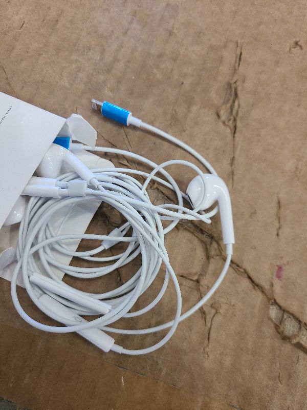 Photo 1 of 2 Pack Wired Headphones for iPhone Earbuds with Built-in Microphone & Volume Control Nosie Reduction Earphones Headsets Compatible with iPhone 14 13 12 11 Pro Max XS XR X 8 7, Support All iOS System