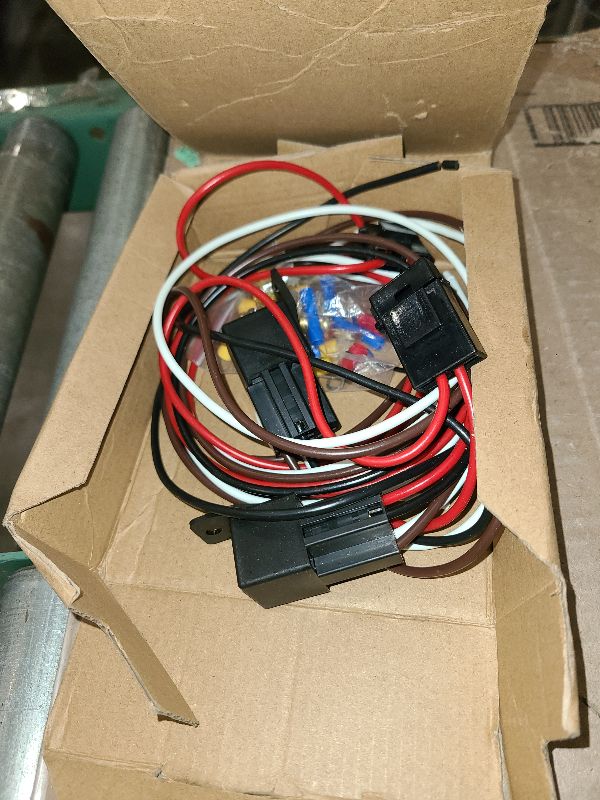 Photo 1 of 2 PCS Electric Fan Relay Kit, Dual Electric Fan Relay Kit, 185 Degree on 175 Thermostat Switch 40A Relays, 12V Cooling Radiator Fan Relays Wiring Kits for Replacing Faulty Wiring, Truck Engine Cooling