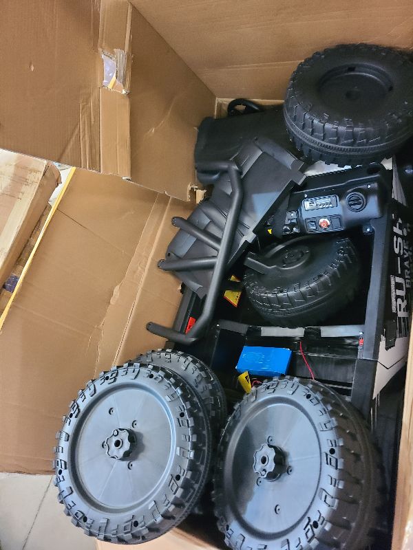 Photo 1 of 24V 2-Seater Kids Electric Car, 2 x 400W Motor Ride-on Truck with Parent Remote Control, 4-Wheel Suspension & LED Lights for Big Kids, White