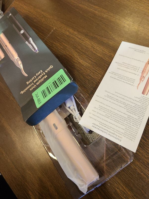 Photo 1 of 2 in 1 Heated Eyelash Curlers and Eyebrow Trimmer for Women, Electric Eyelash Curler with 2 Temperature Modes Anti-Burn USB Rechargeable Heated Eyelash Curler, Ideal Gift for Women (Gold E1)