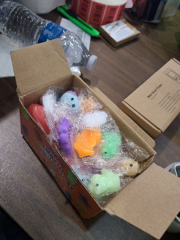 Photo 1 of 30 Pack Squishy Toys, Kawaii Squishies Party Favors for Kids 4-8 8-12 Treasure Box Toys for Classroom Birthday Xmas Gifts Goodie Bag Mini Animals Mochi Squishy Stress Relief Sensory Toys Random