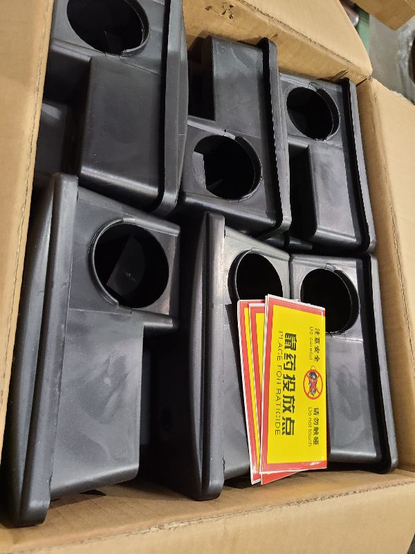 Photo 1 of 12 Pack Key–Required Rat Bait Stations & Mouse Bait Stations – 6 Large & 6 Compact, Lockable Weather–Resistant Plastic for Indoor & Outdoor – Keeps Children & Pets Safe
