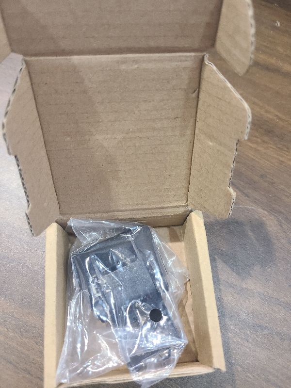 Photo 1 of 1pcs Dust Cover Hinge Turntable Parts Compatible with AkaiAP-206, AR - AR the Turntable,Yamaha - P-200,Sony - PS-11 etc.Turntable Dust Cover Hinges Fit for different brands and models of turntables(1)