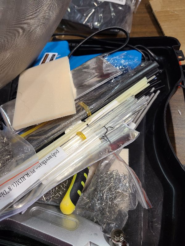 Photo 1 of 220W Plastic Welder,Plastic Welding Kit Car Bumper Repair 1000pcs Hot Staples & 92pcs 7 Types of Welding Plastic Welding Rods for Car Bumper Plastic Crack Repair (Blue)