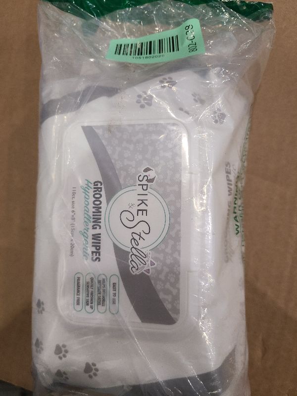Photo 1 of 110 Pack Pet Grooming Wipes - Large & Extra-Large Sizes - Lavender, Aloe, & Unscented Variations - Hypoallergenic & Extra Durable - Perfect for Dogs & Cats, 6"x8"
