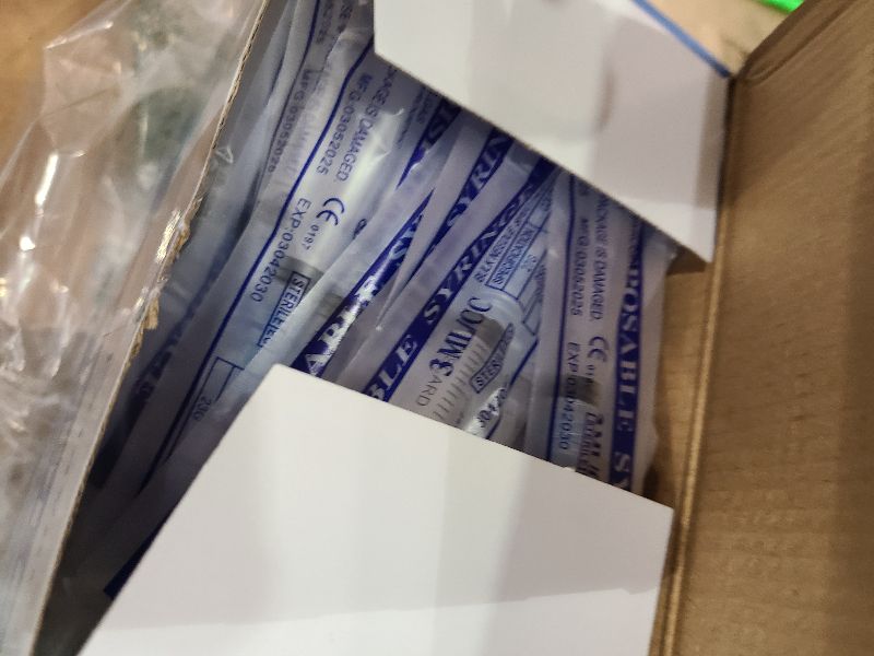 Photo 1 of 100 Pack Disposable 3ml/cc Lab Syringes with 23Ga 1 Inch Needle Luer Lock, Individually Sealed Packed