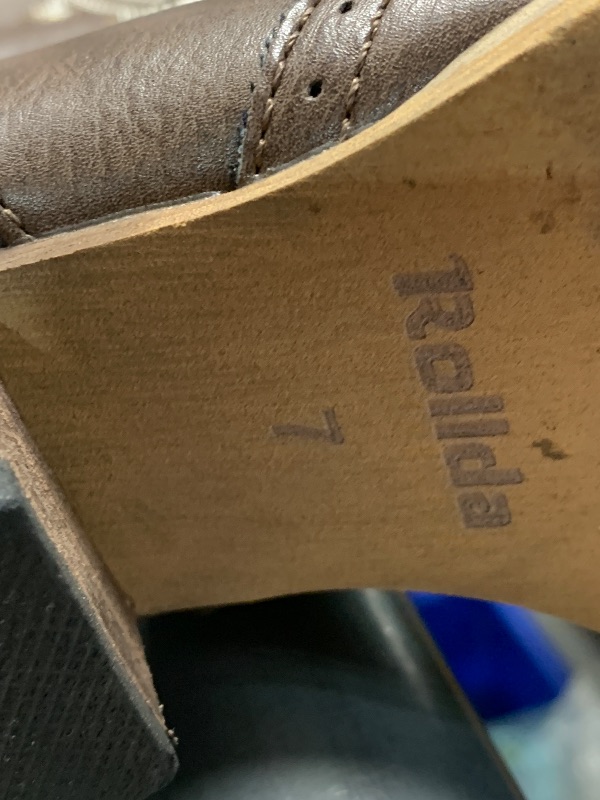 Photo 1 of (size 7) HISEA Rollda Cowboy Boots for Women, Cowgirl Boots, Comfortable Western Boots with Pointed Toe Stitched Embroidery