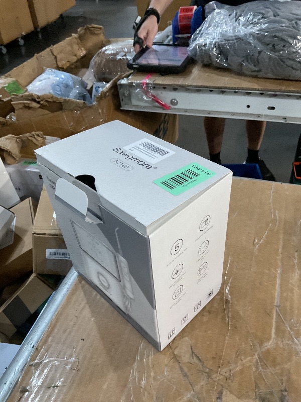 Photo 1 of (see all images) Water Dental Flosser Teeth, 10 Adjustable Pressure, 600ml Large Capacity, Electric Oral Irrigator Water Floss for Teeth Cleaning, 5 Water Jet Tips for Family (White)