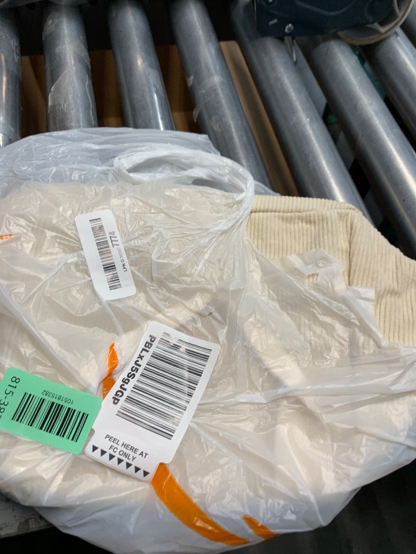 Photo 1 of (BAGGED) (USED/FAIR) Bluboon Lunch Bag for Women Men Cute Corduroy Lunch Tote Bags Reusable Insulated Lunch Box Large Capacity Reusable Insulated Cooler for Work Picnic or Travel