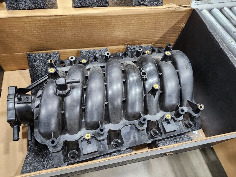 Photo 1 of (missing pieces) FAST LSXr 102mm Intake Manifold for LS3/L92, 102mm Manifold