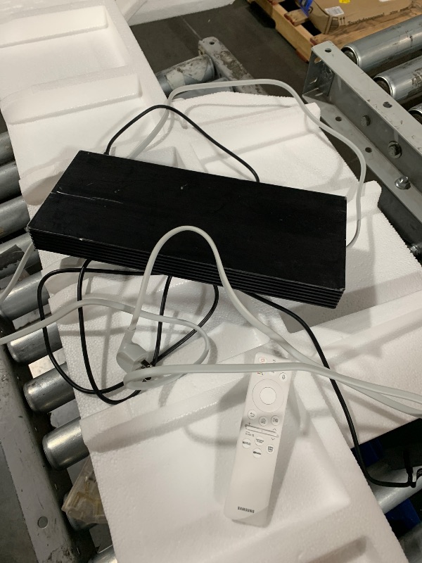 Photo 1 of Samsung 75-Inch Class The Frame Pro LS03FW 4K Neo QLED Mini LED Smart TV (2025 Model) Modern Frame Design with Wireless One Connect, NQ4 AI Gen3 Processor, Art Mode, Samsung Vision AI, Alexa Built-in