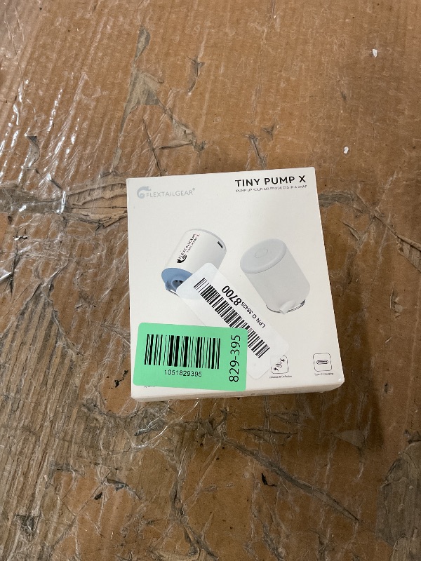 Photo 1 of * factory sealed *
FLEXTAILGEAR Tiny Pump X Portable Air Pump+ Camping Light Ultra-Mini Air Pump with 1300mAh Battery USB Rechargeable for Sleeping Pads Pool Floats Air Bed Air Mattress Swimming Ring