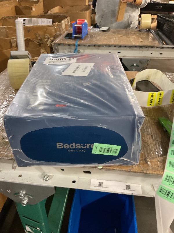 Photo 1 of * factory sealed*
Bedsure Electric Blanket Twin - Soft Flannel Heated Blanket, Fast Heating with 10 Time Settings & 6 Heat Settings, Warm Gift for Grandma (62x84 inches, Taupe)