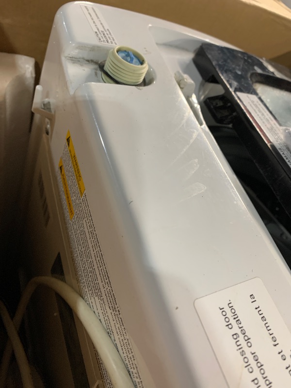 Photo 1 of (used)(damaged)(sold for parts) BLACK+DECKER 0.9 Cu. Ft. Portable Washer, 6.6 lb. Capacity Washing Machine for Homes & Apartments, 5 Wash Cycles