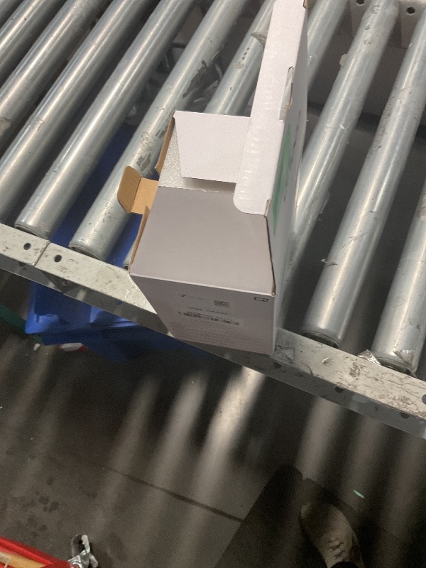 Photo 1 of [Built-in Apps & 2025 Upgraded] Mini Projector Support 4K 1080P Auto Keystone 270° Rotatable with WiFi 6 and Bluetooth 5.4, Projector Portable Compatibile with HDMI/TV Stick/Memory Stick/Laptop-White