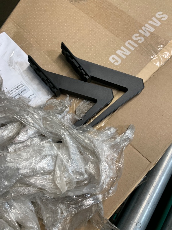 Photo 1 of ***(MAJOR SCRATCHES/ SEE NOTES FOR DETAILS)***Samsung 42-Inch Class OLED 4K S90D Series HDR Smart TV w/Dolby Atmos, Object Tracking Sound Lite, Motion Xcelerator, Real Depth Enhancer, 4K AI Upscaling, Alexa Built-in (QN42S90D, 2024 Model)