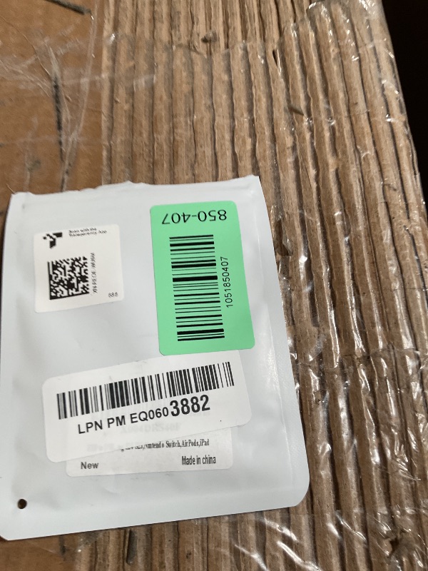 Photo 1 of ????? ???????? USB to USB C Adapter,Type-C Female to A Male Charger Converter for iPhone 17 Charger,iWatch Ultra SE 9 10,iPhone 17 Pro Max 16 15 12,Samsung S25,AirPods,iPad,Car,PS4