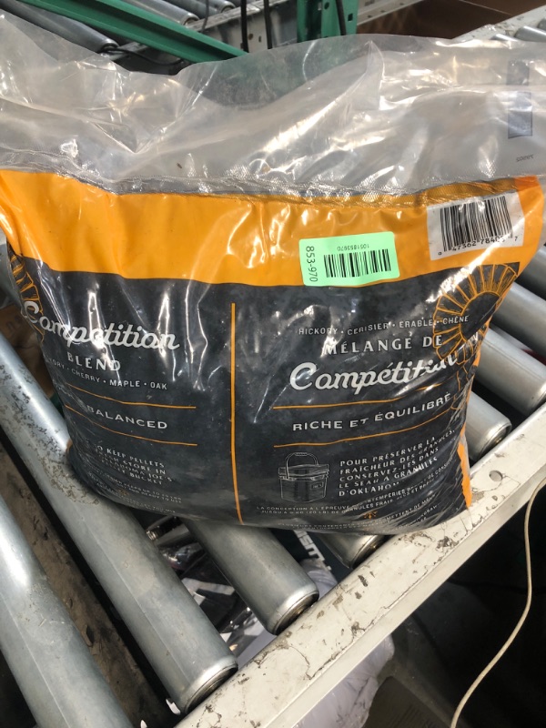 Photo 1 of (opened not full bag) Oklahoma Joe's® Competition Blend Wood Pellets, 20 lb. Bag - 2778408