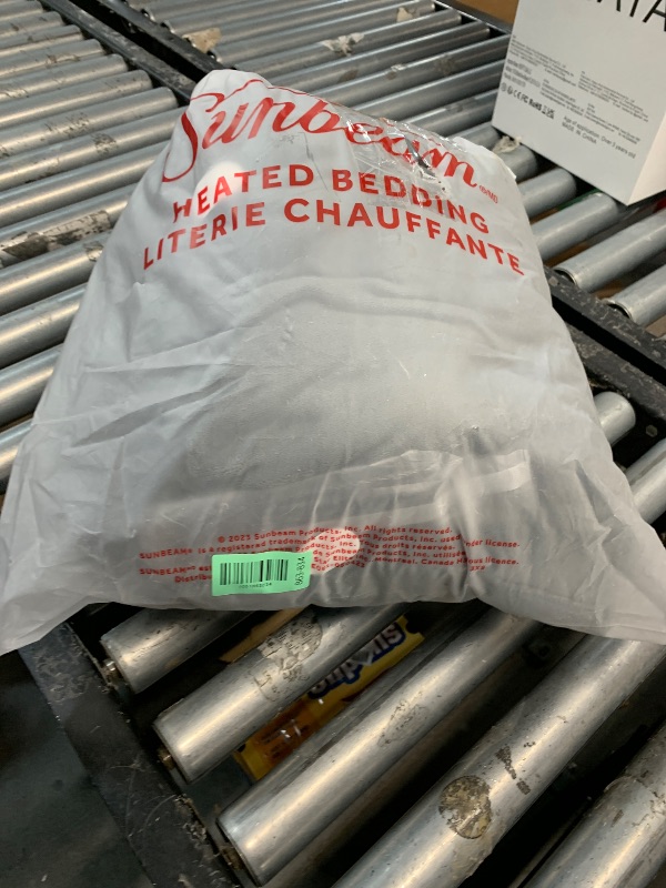 Photo 1 of ** read comments*** Sunbeam Electric Royal Luxe Microplush Heated Blanket, 12 Heat Settings, 12-Hour Selectable Auto Shut-Off, Fast Heating, Warm and Cozy, Night Fog Color, Twin, 84" x 62"