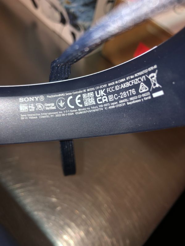 Photo 1 of PlayStation VR2 Horizon Call of The Mountain™ Bundle (PSVR2)