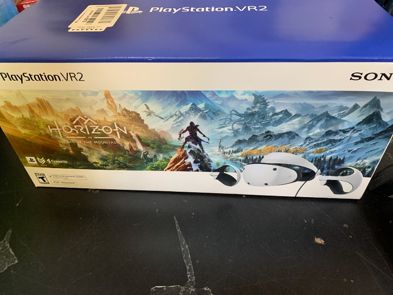 Photo 1 of PlayStation VR2 Horizon Call of The Mountain™ Bundle (PSVR2)