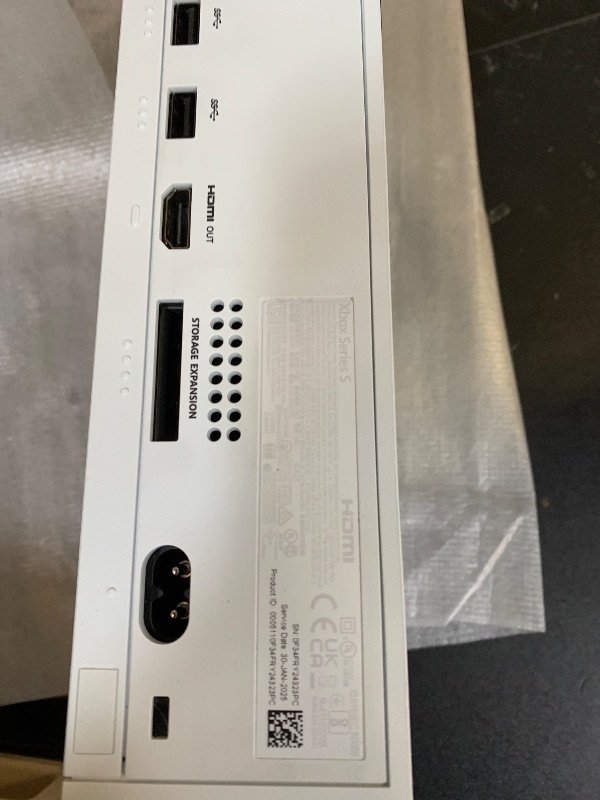 Photo 1 of SELLING FOR PARTS …..Xbox Series S - All Digital Gaming Console - 512GB SSD - Includes Wireless Controller - 120FPS (Renewed Premium)