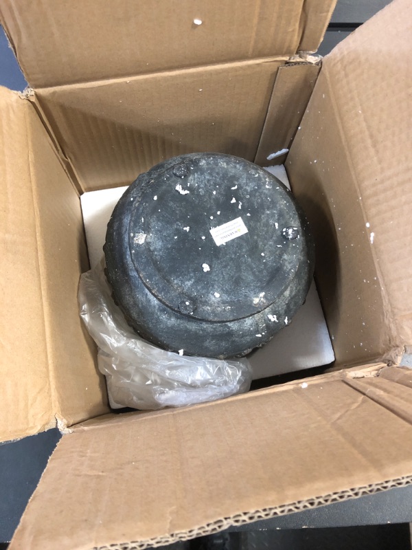 Photo 1 of A&B Home Noam Planter 7.5-Inch, Flower Pot Indoor Outdoor Ceramic Plant Pot Home Decoration Multi Purpose