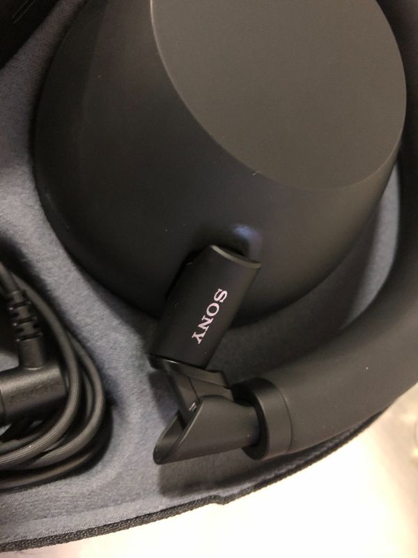 Photo 4 of Sony WH-1000XM6 The Best Noise Canceling Wireless Headphones, HD NC Processor QN3, 12 Microphones, Adaptive NC Optimizer, Mastered by Engineers, Studio-Quality, 30-Hour Battery, Black