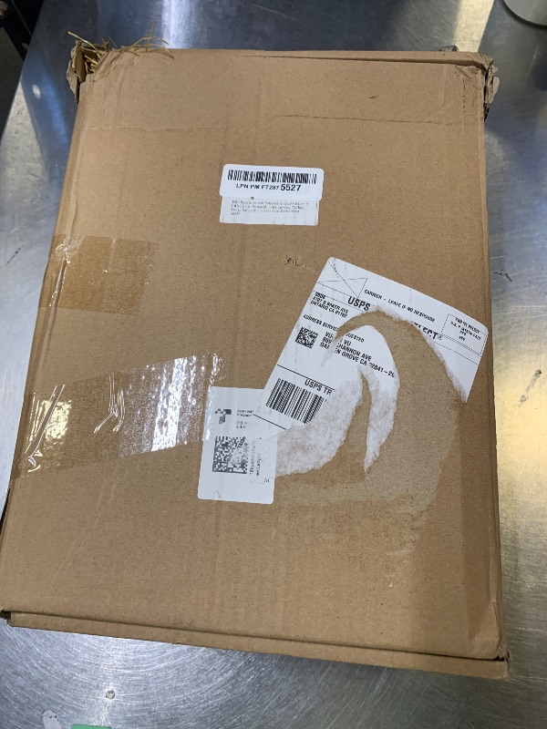 Photo 1 of Vaotais Realistic Synthetic Thatch Roll Sun-Bleached Yellow - 18 & 30 Inch Widths - Reinforced Weave for Mexican Palapa, Tiki Bars, Hawaiian Parties & Patio Decor (18 Inch Width x 10 Feet Length)