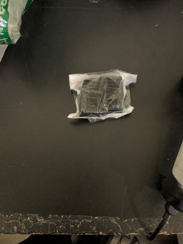 Photo 1 of 1 Inch (25 mm) Square Plastic Plugs Tubing End Caps for Square Tubing Post (4 Pack)