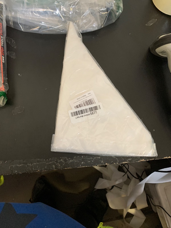 Photo 1 of 100 Pieces Piping Bags Disposable - Tipless Piping Bags | Pastry Bags | Icing Piping Bags | Frosting Bags for Cake Cookies Baking Decorating