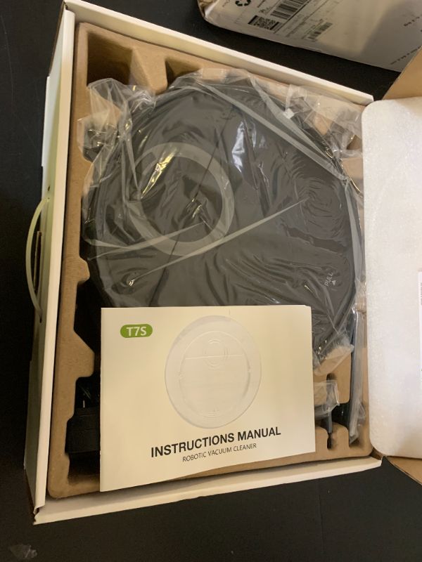 Photo 1 of UMMUND Robot Vacuum and Mop Combo DLV