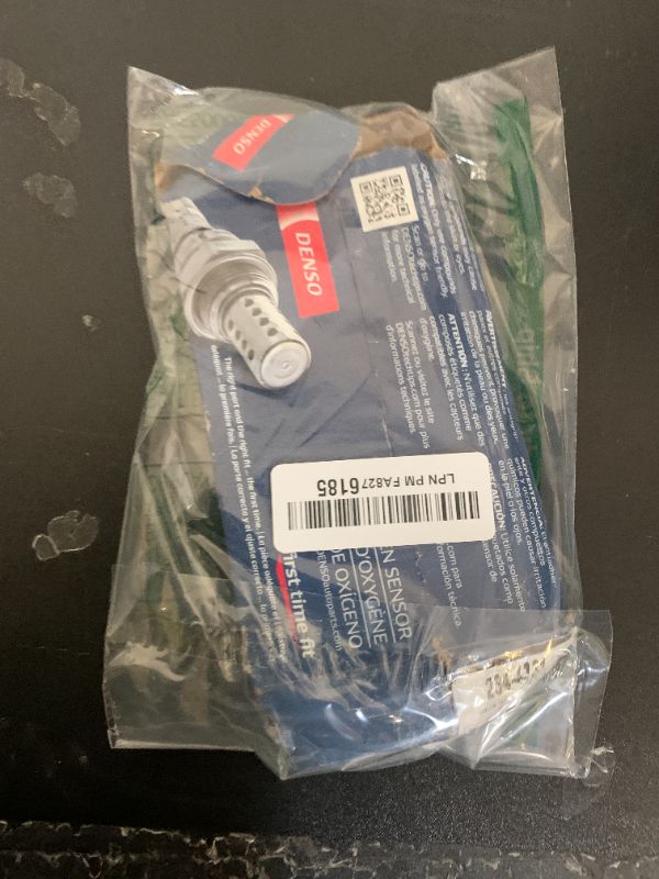 Photo 1 of DrCax 234-9005 Oxygen O2 Sensor Upstream Heated Air Fuel Ratio Compatible with 2002-2004 Acura RSX Honda CR-V Civic 1.7L 2.0L 2.4L L4 Replace 250-54013 350-64055 36531-PPA-305