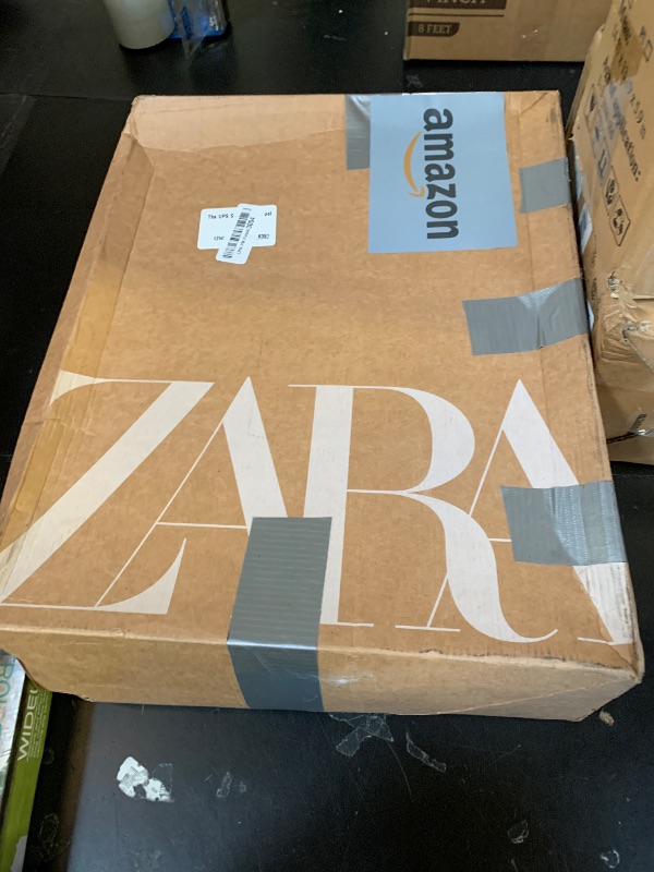 Photo 1 of ?Vuudh Expandable Casserole Carrier Bag, Double Deckered Insulated Food Bag for 2 Dishes, Hot Cold Lasagna Holder Tote for Picnic, Potluck, Travel