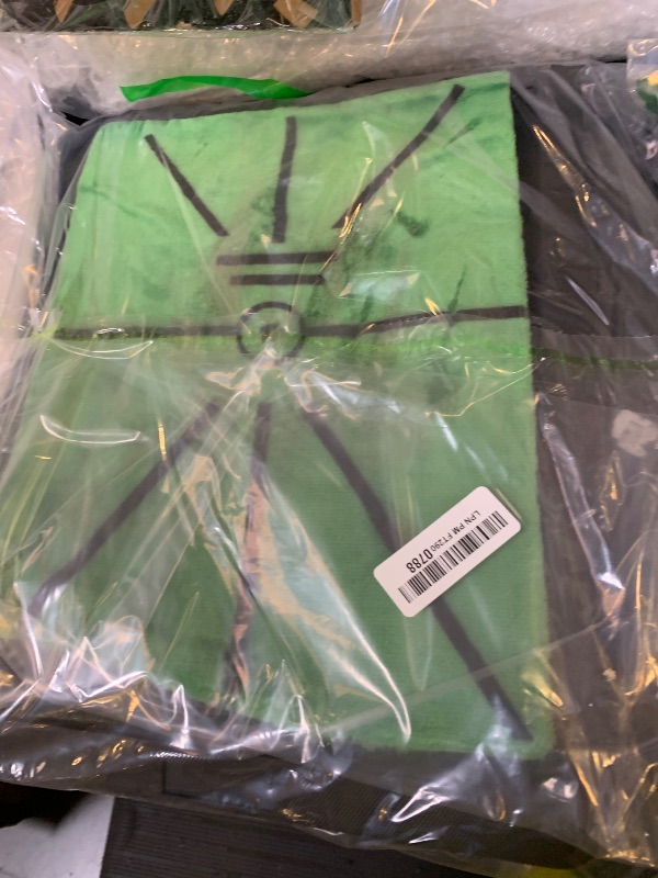 Photo 1 of **USED** Amazon Basics Golf Swing Path Hitting Mat Practice Training Aid, 16" x 12"