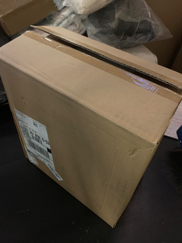 Photo 1 of Goodluck 12 Inch Disposable Charger Plates Plastic, 100 Pack Plastic Clear Charger with Gold Rim, Gold Charger Plates for Dinner, Wedding, Party