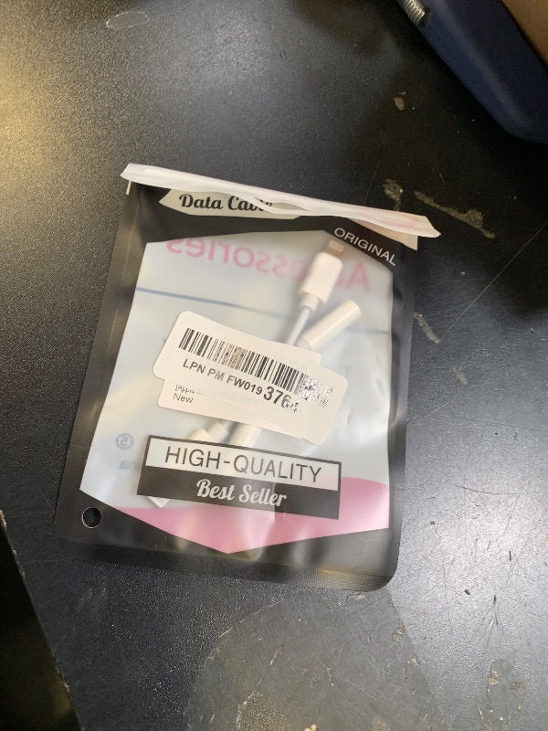 Photo 1 of [Apple MFi Certified] iPhone 3.5mm Headphone Jack Adapter,2 Pack for Apple Lightning to 3.5mm Earphones Jack Adapter Cord Dongle Aux Cable Converter Accessories Compatible with iPhone14 13 12 11/Xs/XR