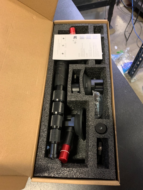 Photo 1 of NEEWER Triple Suction Cup Car Mount Compatible with Insta360 X5 X4 GoPro DJI OSMO 360 Cameras, Quick Release Outside Windshield Magic Arm Mount Kit with 2 in 1 Extension Pole/Selfie Stick, CA065