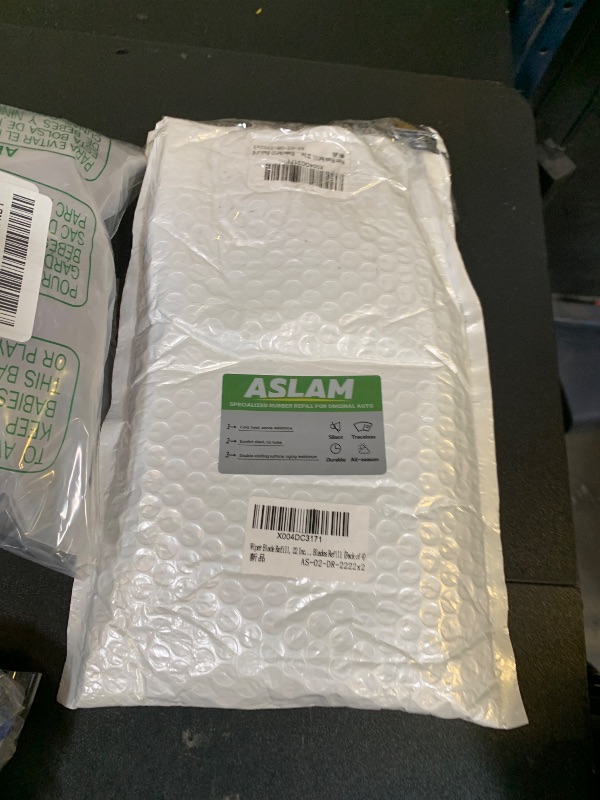 Photo 1 of Wiper Blade Refill, 22 Inch Wipers Refill Replacement Compatible with Cadillac, Chevrolet, GMC Natural Rubber Windshield Wiper Blades Refill (Pack of 4)