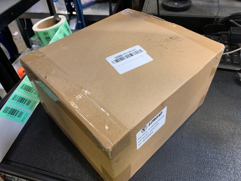 Photo 1 of EZROAD Throttle Body Assembly 22210-62220 22210-62230 Compatible with Toyota 1996-2001 4Runner, 1996-1998 T100, 1996-2003 Tacoma, 2000-2003 Tundra DLX SUV Pickup Truck 4 6 Cyl 2.4L 2.7L 3.4L Engine