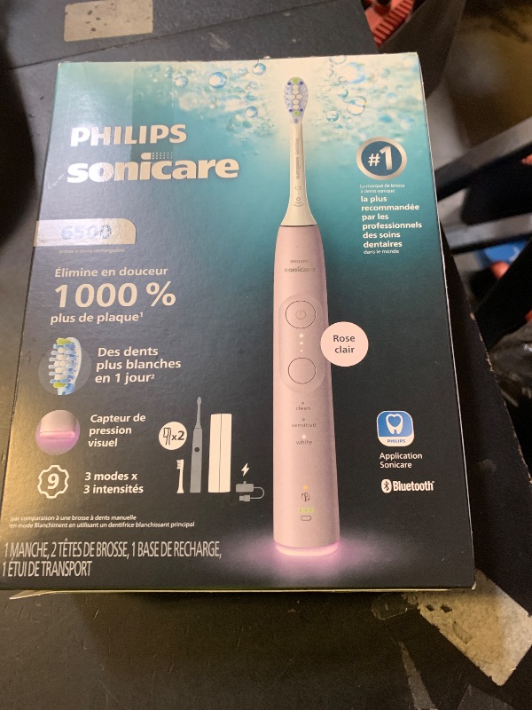 Photo 1 of Toothbrush