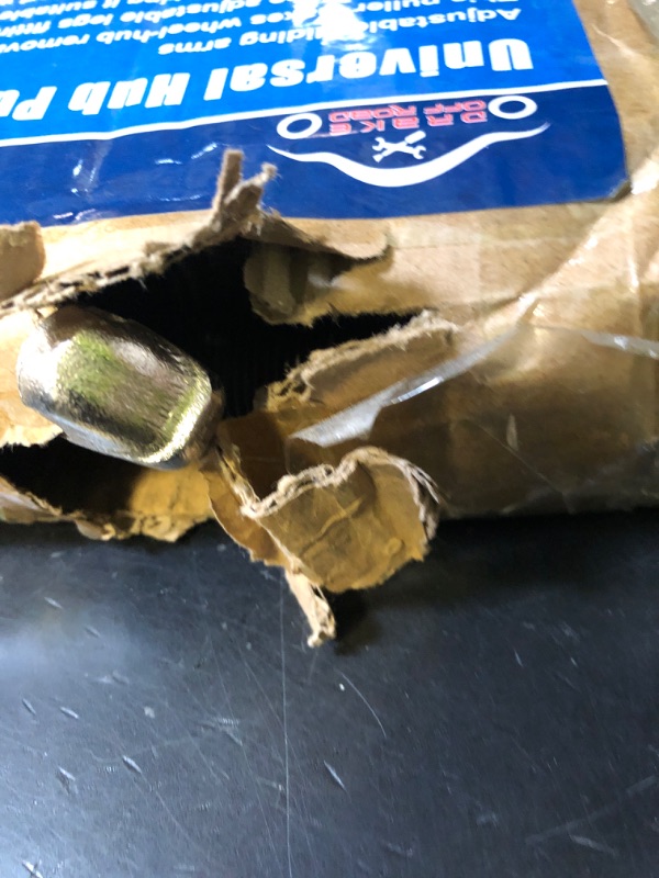 Photo 1 of Best Q Drake Off Road Effortlessly Extract Wheel Hubs using our Zinc-Coated Universal Hub Puller Tool - A Durable, Heavy-Duty Solution for All Vehicles 73947