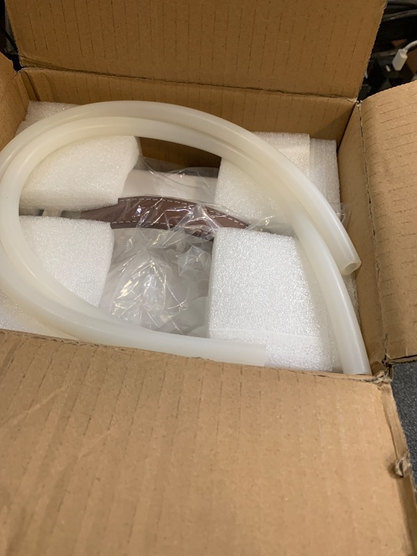 Photo 1 of Oilless Vacuum Pump, 15L/Min With Dual Pressure, Lab Liquid Vacuum Filtration Fractionation, Adjustment Flow Portable Quiet Diaphragm Pressure Pump Equipped 2 Rubber Hoses, For Silicone Mold And Epoxy